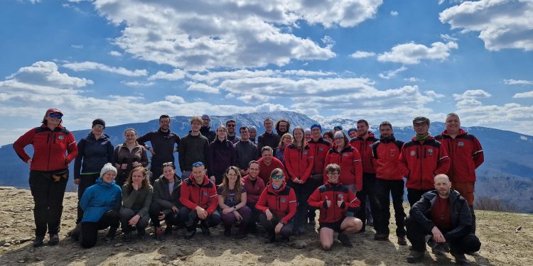 Egzamin wewnętrzny kursu SKPG na przewodnika beskidzkiego 1 Egzamin wewnętrzny kursu SKPG na przewodnika beskidzkiego